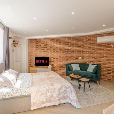 RAVISSANT STUDIO RENOVÉ 150m DE MONACO Beausoleil Exterior foto